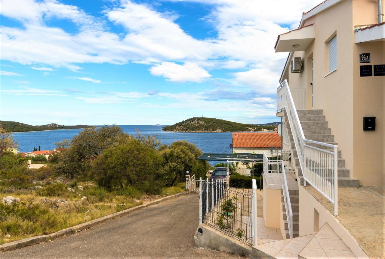 Apartment Ante Razanj Luaran gambar